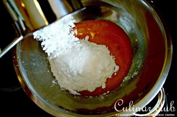 Безе с кофейной начинкой