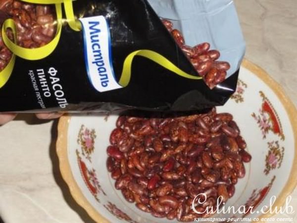 Молочное бланманже из фасоли и гороха.