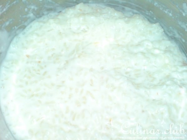 Десерт "Pina-Colada" из кокосового риса и ананаса