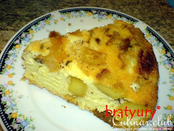 Шарлотка из свежайших диких яблок с грецкими орехами