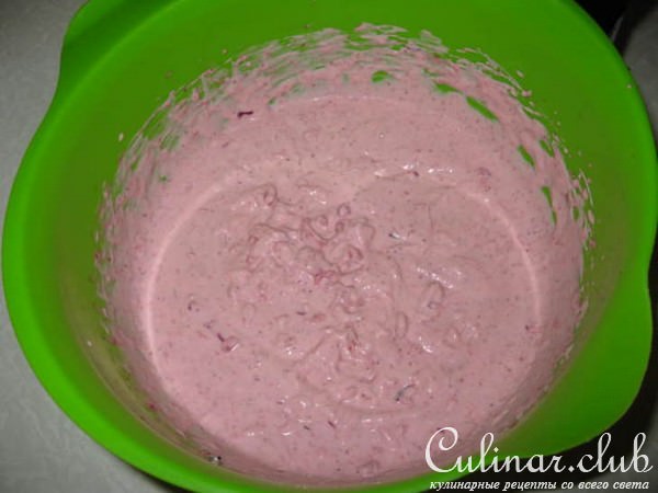 Клубничная шарлотка