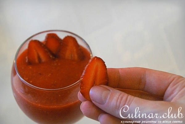 Десерт: Fraise crase (с франц. "ярко-красный")