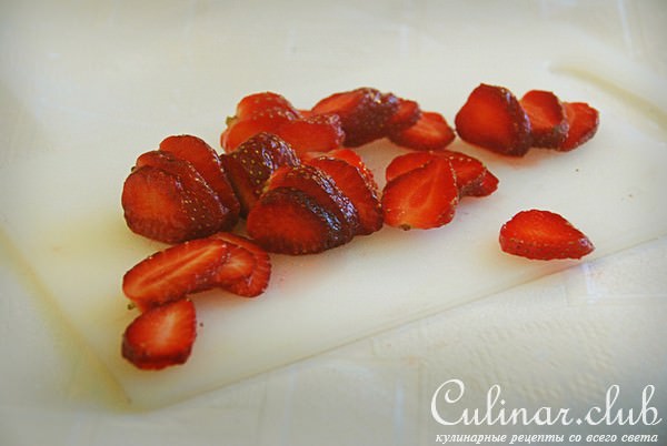 Десерт: Fraise crase (с франц. "ярко-красный")