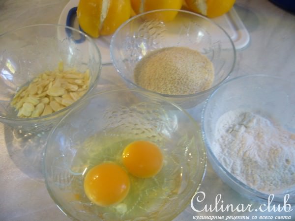 Персики с сыром в ореховой скорлупе