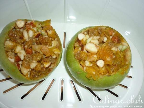 Фаршированные яблоки тыквочкой