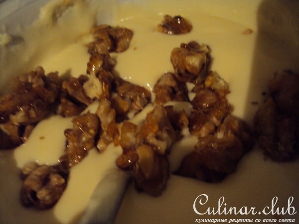 Ореховое парфе с гранатовым соусом (Walnut Parfait with Pomegranate sauce)