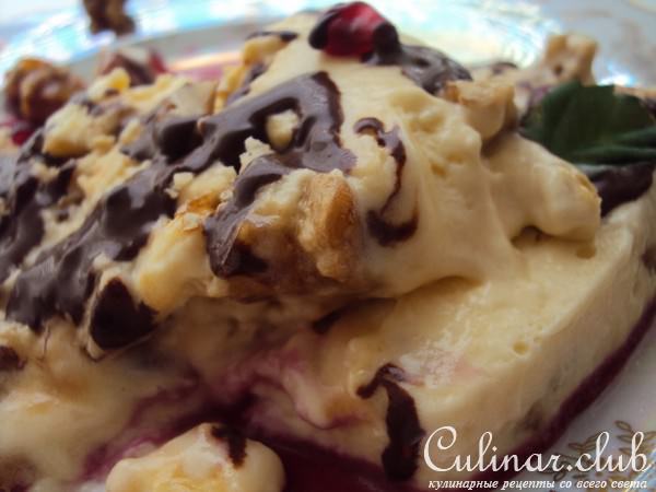 Ореховое парфе с гранатовым соусом (Walnut Parfait with Pomegranate sauce)