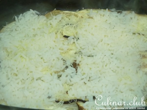 Оригинальная "Лазанья" с баклажаном и рисом к куриным отбивным