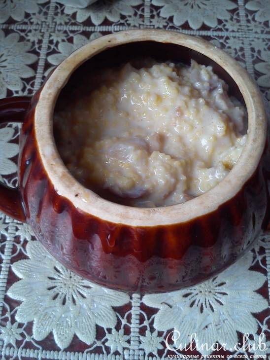 Каша " Янтарная"( из пшена с яблоками)