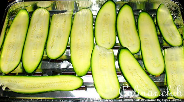 Картофельные рулетики с грилованными цуккини