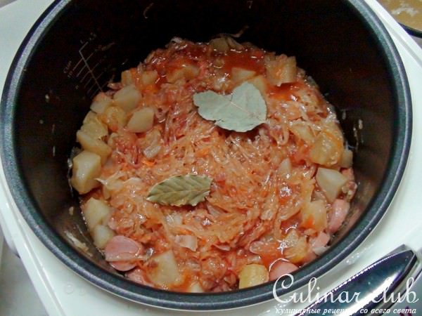 Айнтопф с кислой капустой и копчёными сосисками. Тест-драйв.