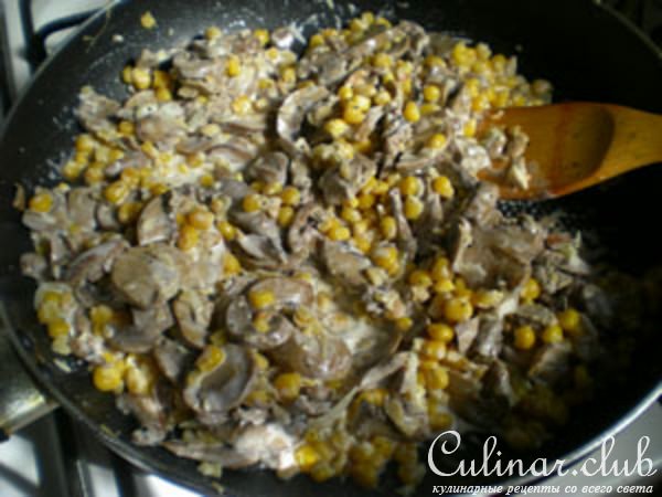 маракончики с пикантным соусом.