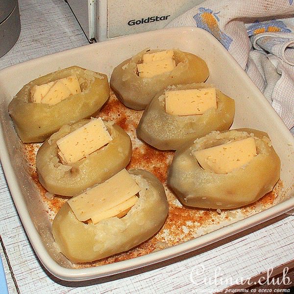 Картофель, фаршированный ризотто