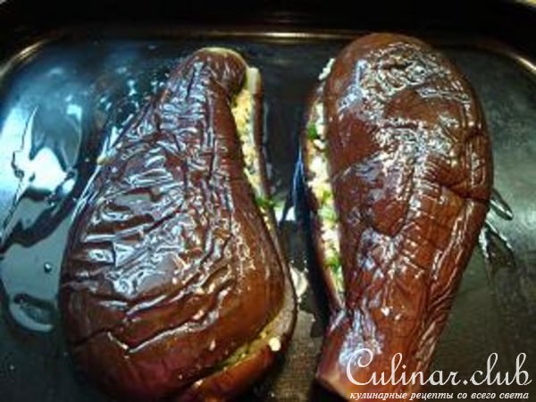 Баклажаны, фаршированные сыром