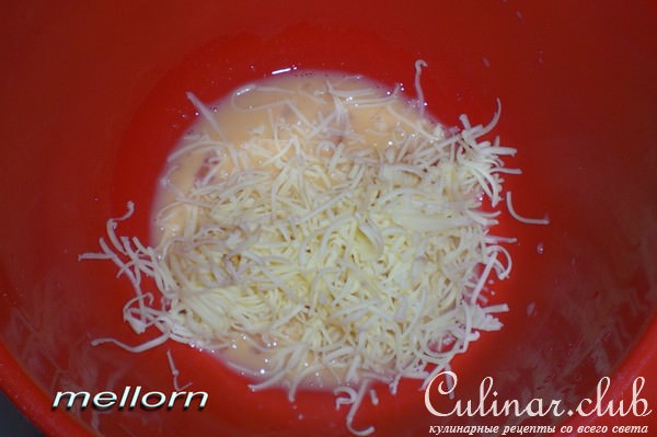 Манные лепешки с сыром