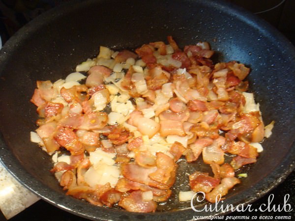 Кукурузные оладушки с беконом
