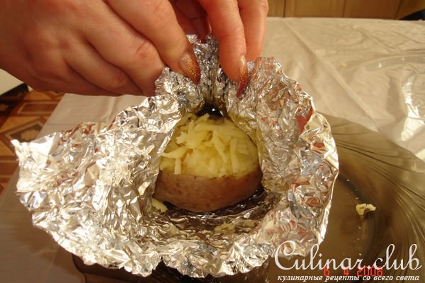 Картошечка в фольге с сыром