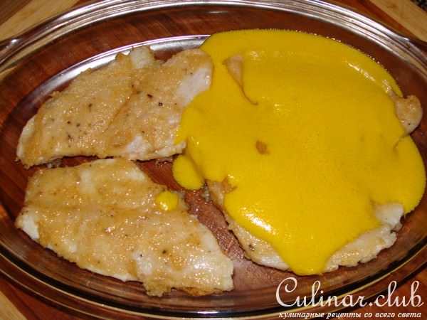 Филе морской рыбки с кунжутом под шафрановым соусом /мой вариант/