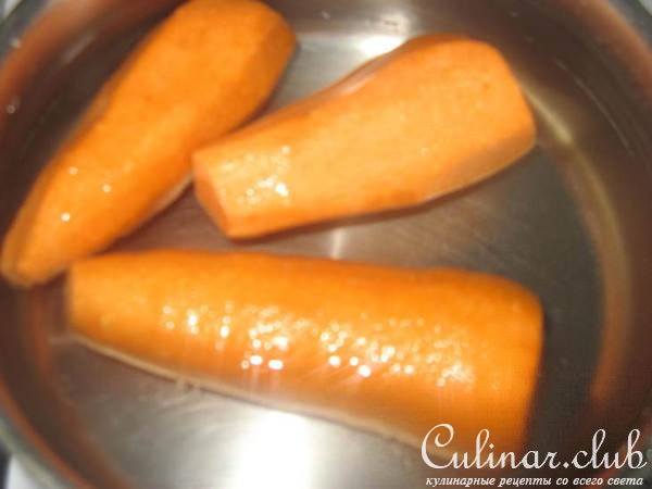 Морковь фаршированная мясом ,в кляре