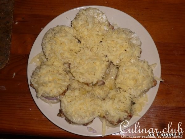 Мясные блинчики с ананасом