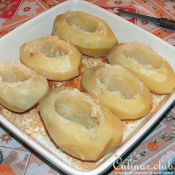 Картофель, фаршированный ризотто