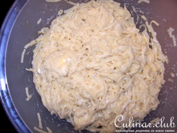 Бабка из лапши с сыром