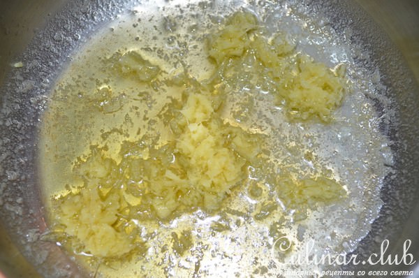 Жареный сыр с БРУСНИЧНЫМ СОУСОМ Darbo