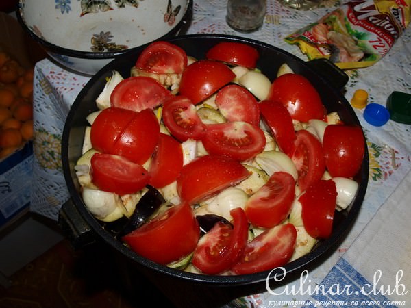 тушенные овощи с курицой ( по турецки)