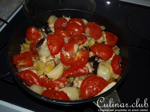 тушенные овощи с курицой ( по турецки)