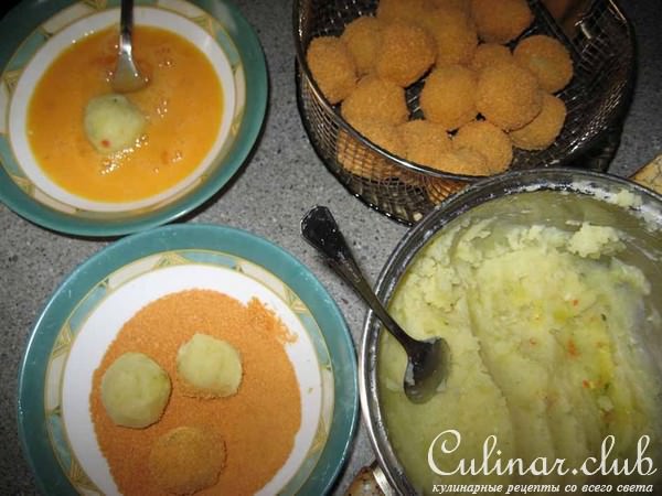 Куриное рагу с катофельными шариками