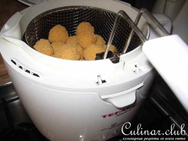 Куриное рагу с катофельными шариками