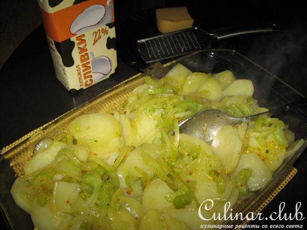 Греческий шницель с картофелем.