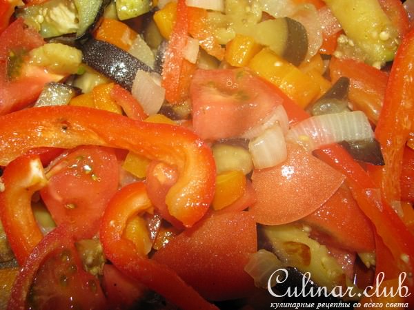 Баклажанчики с овощами