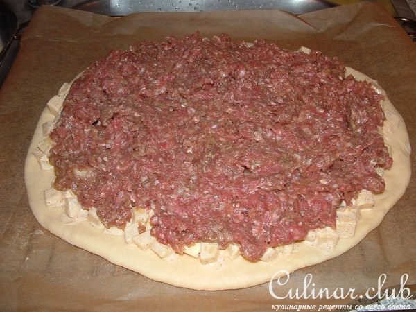 Пирог с картошкой и фаршем