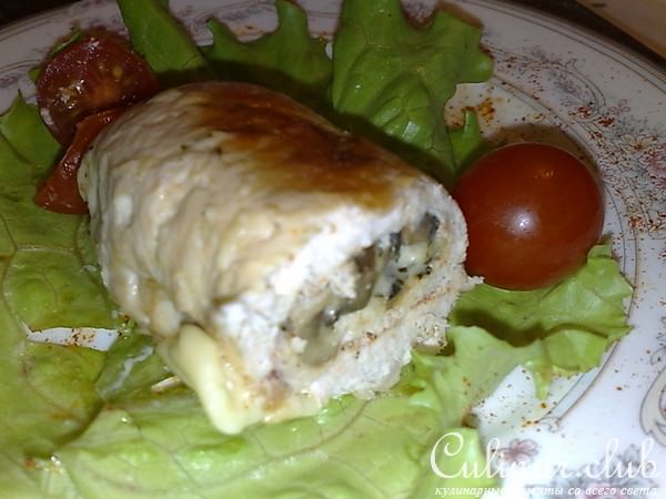 Куриные рулетики в фольге.