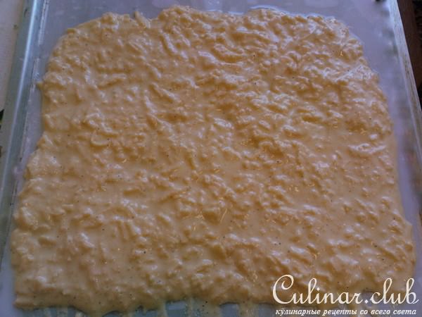 Мясной рулет с курагой в сыре