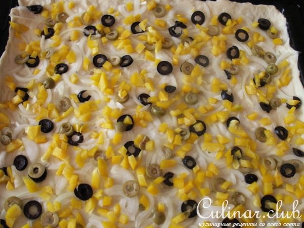 Пицца на скорую руку(с тушенкой)