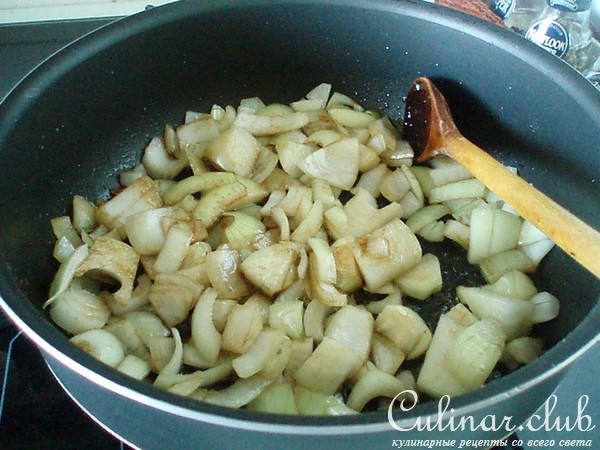 Индюшатина с грибами в пряной карамели