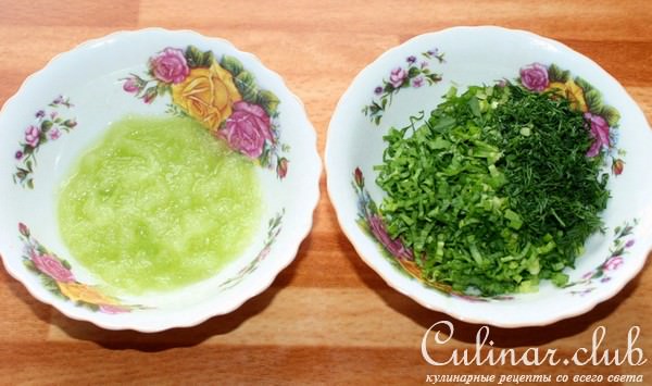 Картофельные роллы с грибами и морковью + густой соус из огурца и черемши