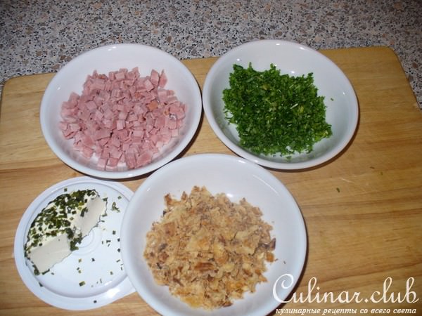 Картофельные оладушки с ветчиной,жареным луком и зеленью