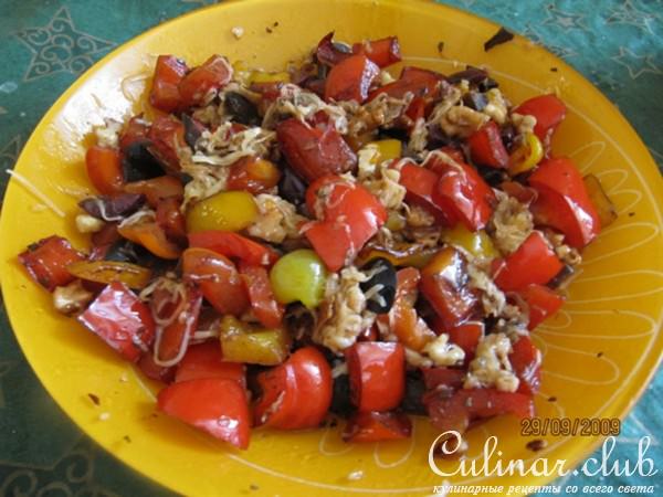 Теплый Каталонский салат