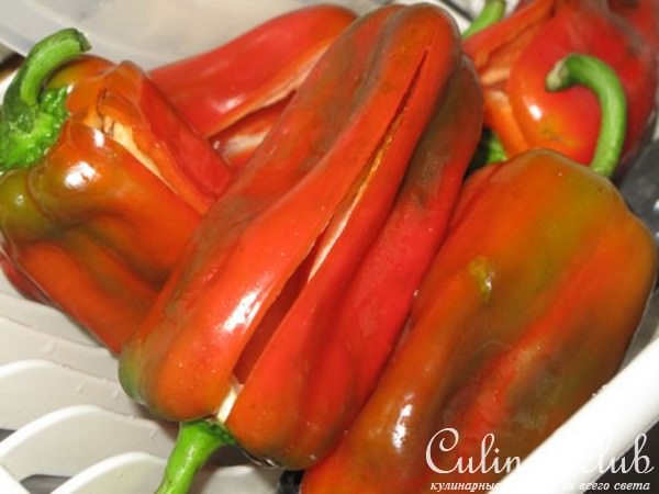Перец, фаршированный сыром брынза (очень просто)