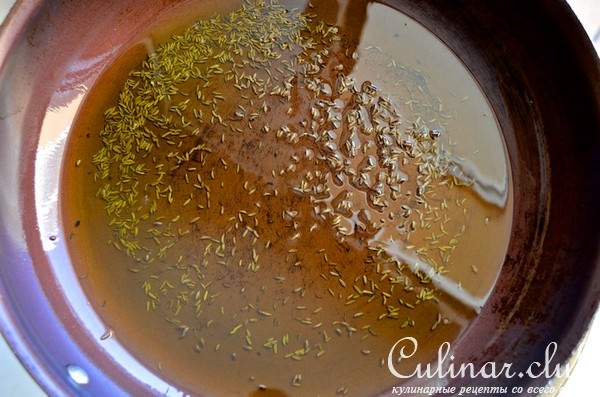 Теплые оливки и маслины с лимоном и зеленью