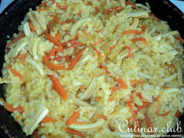 плов с кальмарами и ароматными приправами Grasso