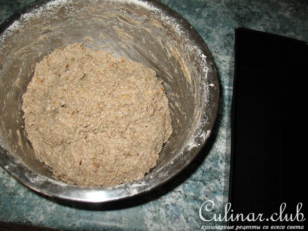 Vollkornbrot хлеб из цельного зерна.