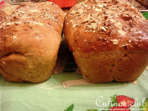 Хлеб мультизлаковый с грецким орехом.