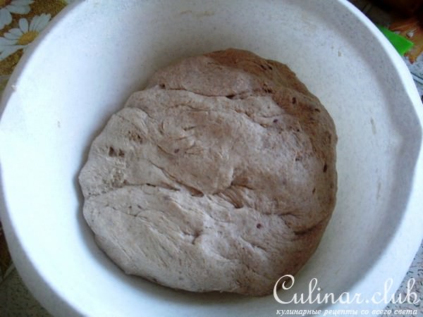 Хлеб мультизлаковый с грецким орехом.