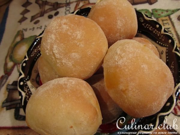 Простые хлебные булочки, но с начинкой