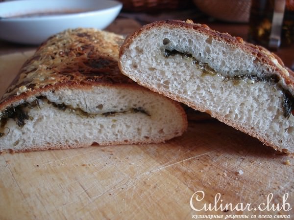 Ароматная Фокачча с пармезаном и зеленью-вариант