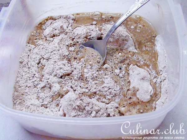Ржаной хлеб с какао и изюмом в мультиварке. Тест-драйв.